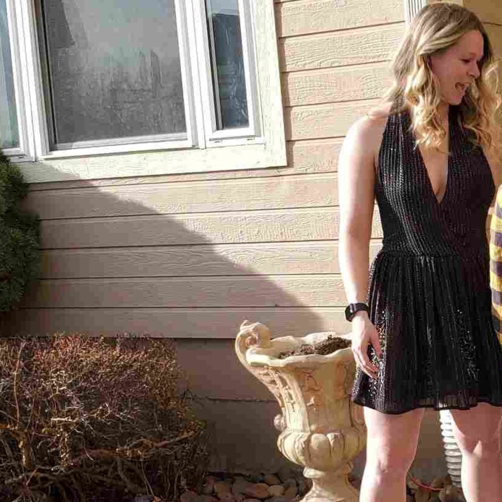 Beautiful dress!!